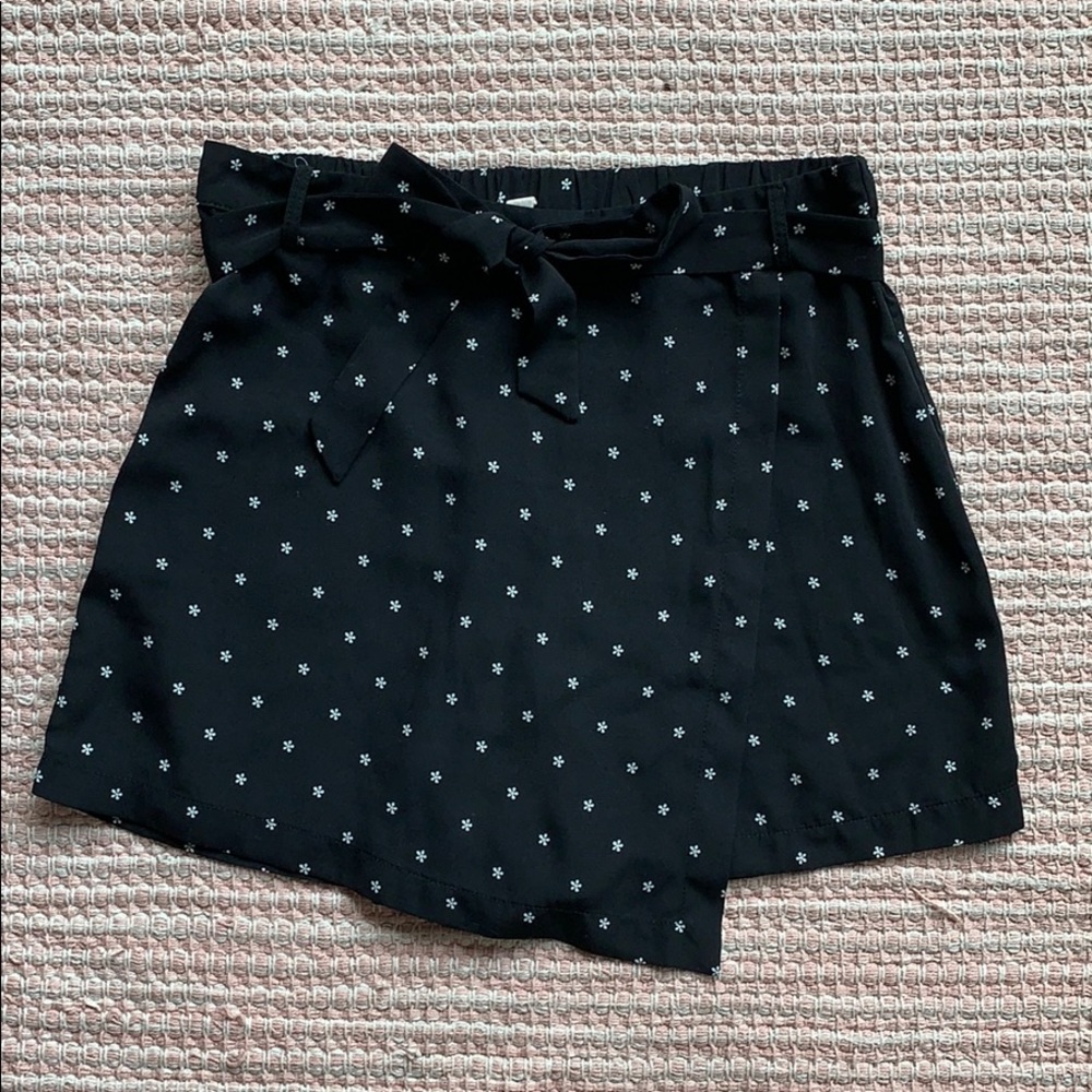 EM - Silk Skort.     A4